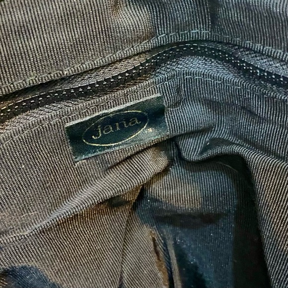 Vintage, Jana, Black, Floral, Hand Made Tapestry Handbag 13in L x 10in H x 4in W - Picture 11 of 12